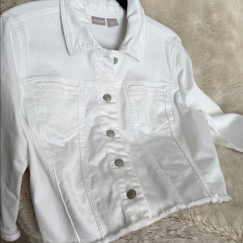 NEW SIZE 2 CHICO white jeans jacket (12)